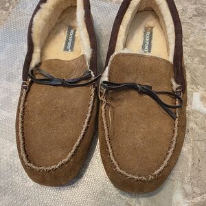 Rockport Men's Brown Moccasin Slippers...NWOT